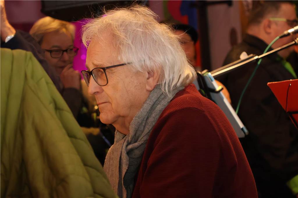 Spendenkonzert für das HUB Erle: Wir zeigen die besten Bilder Viel musikalisches Talent konnte man beim Spendenkonzert für das HUB Erle am Samstagabend in der Silvesterkirche erkennen. Zur Freude des zahlreich erschienenen Publikums.