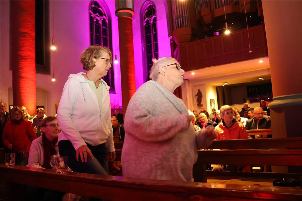 Spendenkonzert für das HUB Erle: Wir zeigen die besten Bilder Viel musikalisches Talent konnte man beim Spendenkonzert für das HUB Erle am Samstagabend in der Silvesterkirche erkennen. Zur Freude des zahlreich erschienenen Publikums.