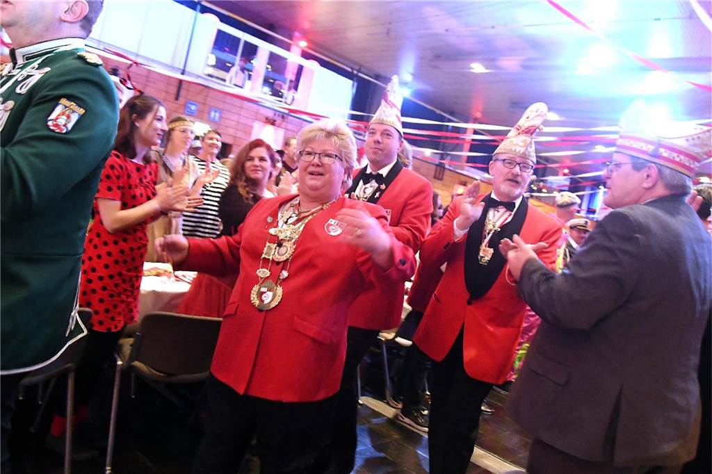 Tolle Stimmung bei der Sitzung von CCCS Rot-Weiß.