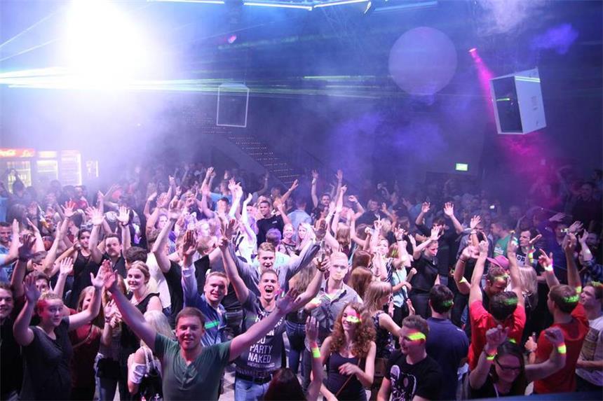 Der Betreiber über den Start des Easy Danceclubs Viel Publikum: Der Easy Dance Club feierte am Wochenende seine Eröffnung