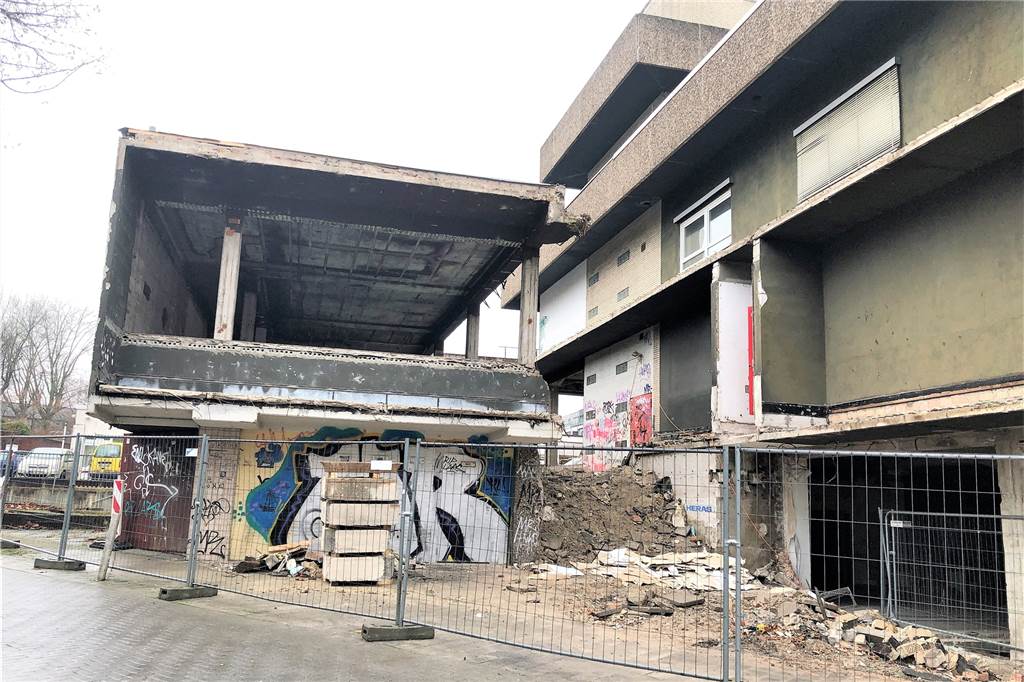 Kik schließt Filiale in Dortmund – aber nur vorübergehend Viele Bereiche des ehemaligen Kaufhauses Konze sind bereits entkernt.