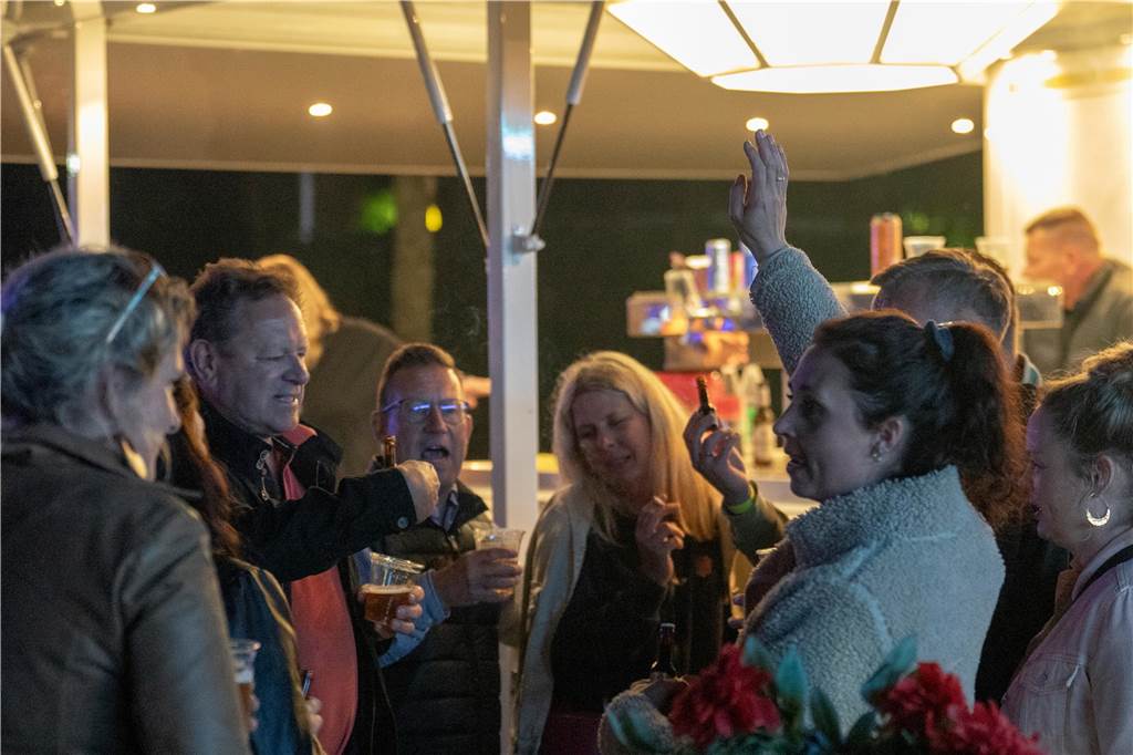 Viele Besucher haben zusammen in Selm in den Mai getanzt.