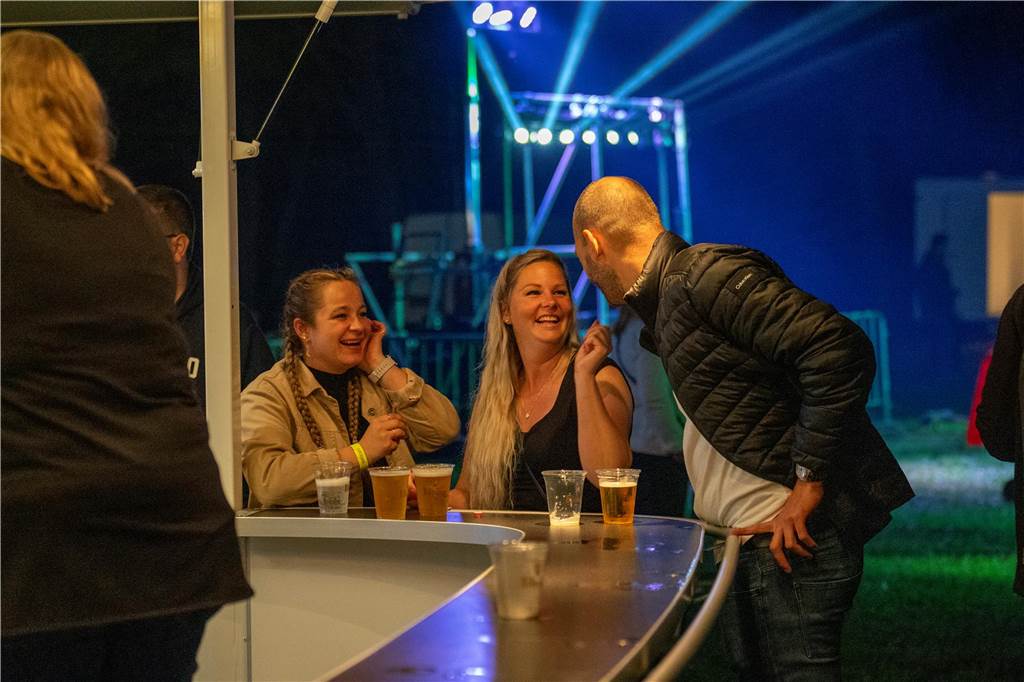 Viele Besucher haben zusammen in Selm in den Mai getanzt.