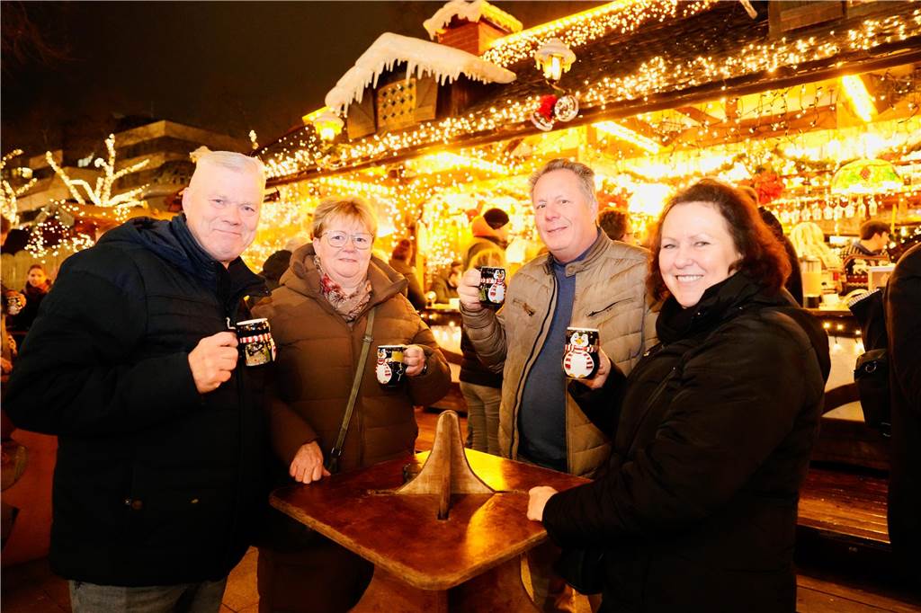Viele Besucher kamen auch am Mittwoch (11.12.) wieder zum Dortmunder Weihnachtsmarkt, um die besondere Atmosphäre zu genießen.