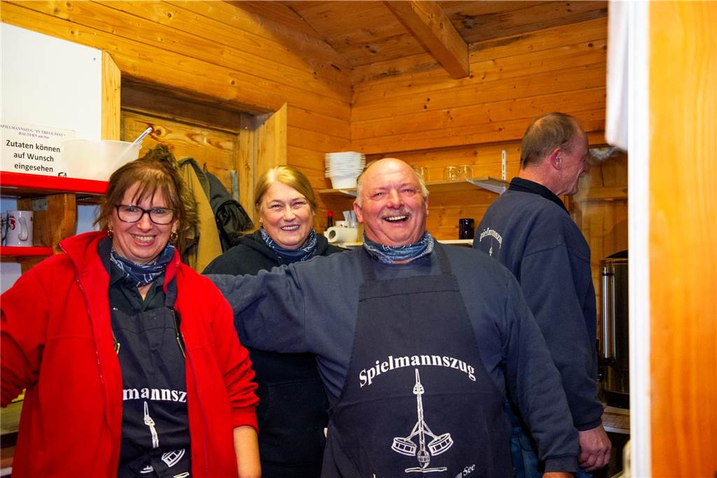 Gäste auf dem Nikolausmarkt