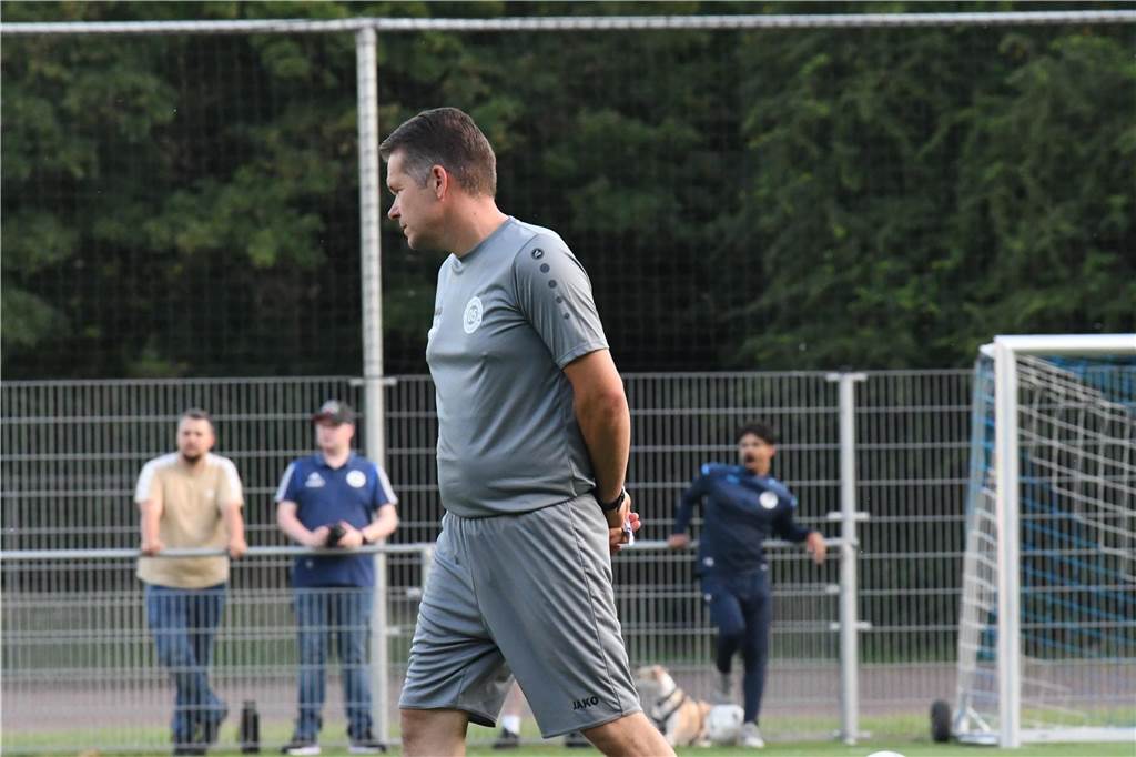 Viele Bilder vom Trainingsauftakt des BV Lünen.