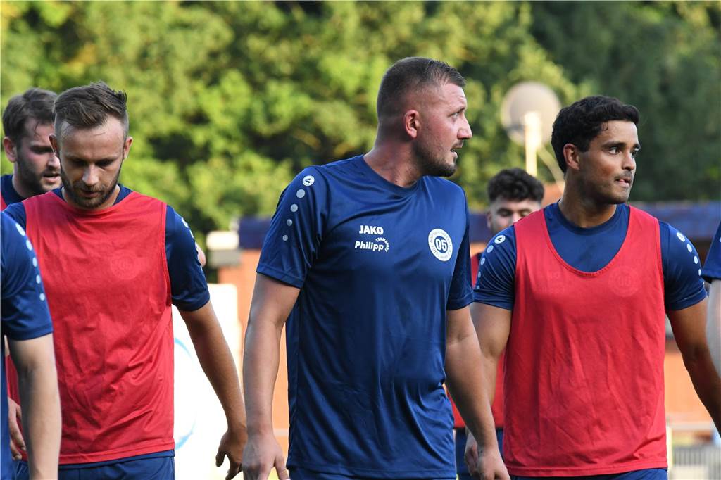 Viele Bilder vom Trainingsauftakt des BV Lünen.
