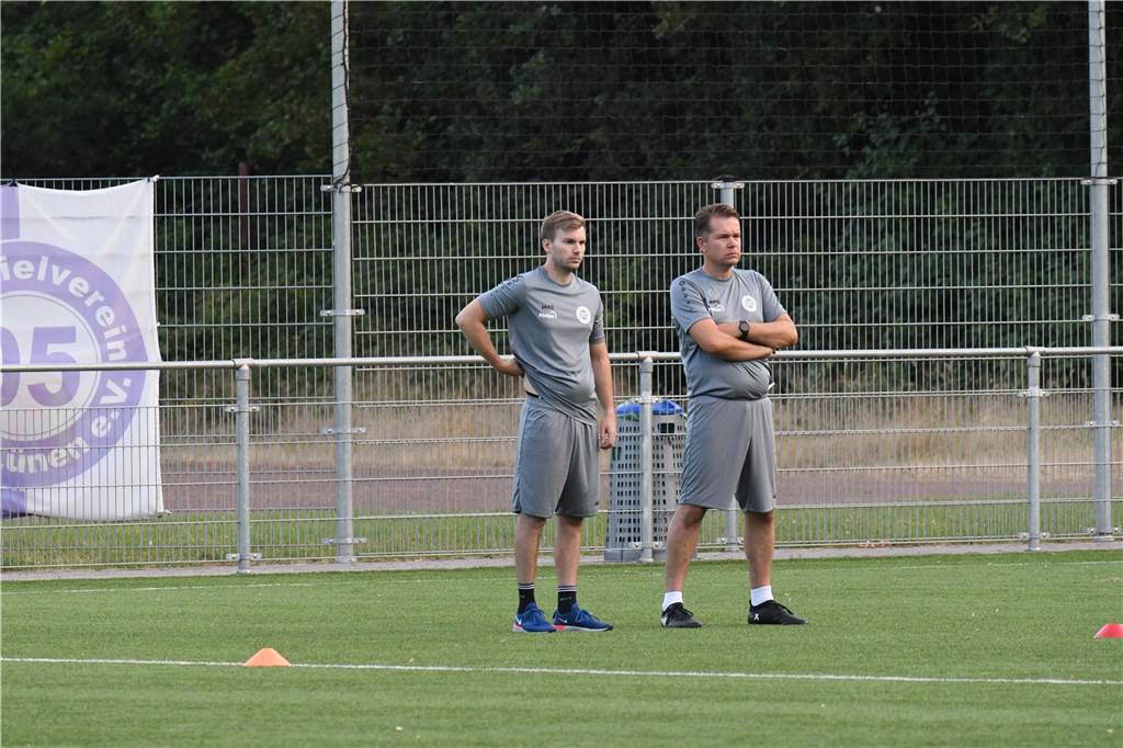 Viele Bilder vom Trainingsauftakt des BV Lünen.