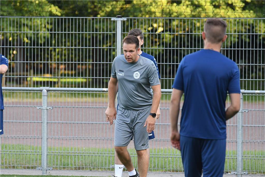 Viele Bilder vom Trainingsauftakt des BV Lünen.
