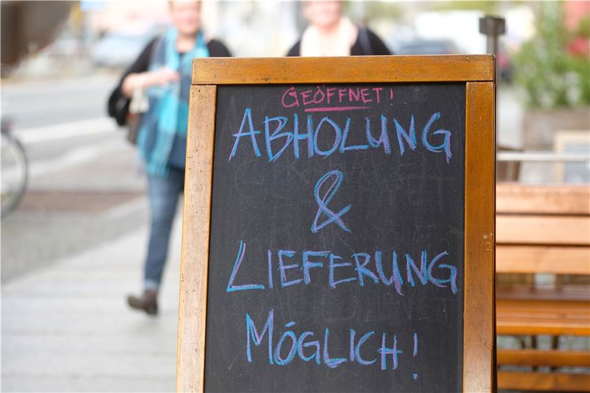 Übersicht: Das bieten Castrop-Rauxeler Händler im Lockdown an Viele Einzelhändler bieten jetzt im Lockdown besondere Serviceangebote. Wir bieten den Händlern in Castrop-Rauxel hier eine Plattform, um ihre Angebote zu präsentieren.