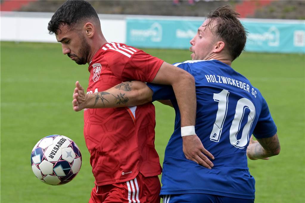 Viele Fotos vom Duell zwischen Lüner SV und Holzwickeder SC (0:3).
