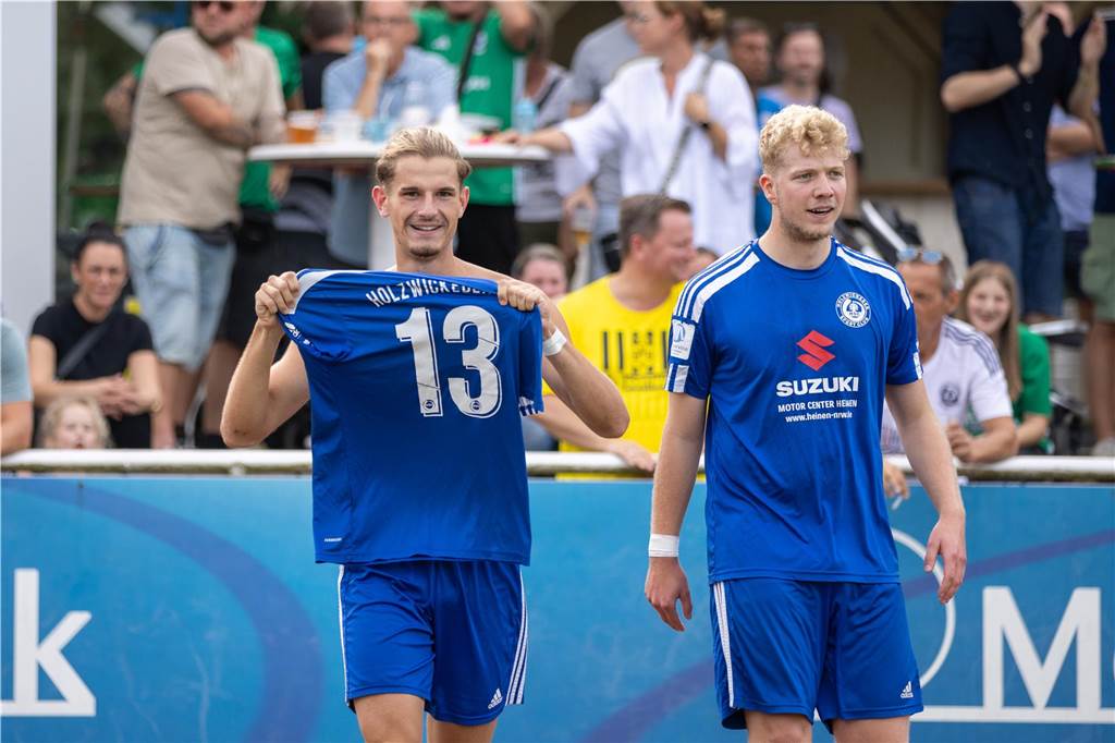 Viele Fotos vom HSC-Sieg gegen den Hombrucher SV.