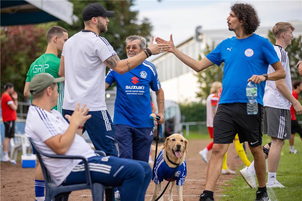 Viele Fotos vom HSC-Sieg gegen den Hombrucher SV.