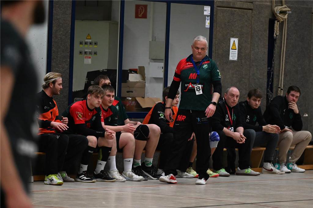 Viele Fotos vom Spiel HC Heeren gegen SGH Unna Massen II.