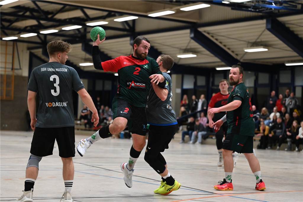 Viele Fotos vom Spiel HC Heeren gegen SGH Unna Massen II.