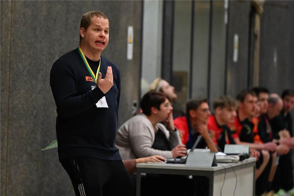 Viele Fotos vom Spiel HC Heeren gegen SGH Unna Massen II.