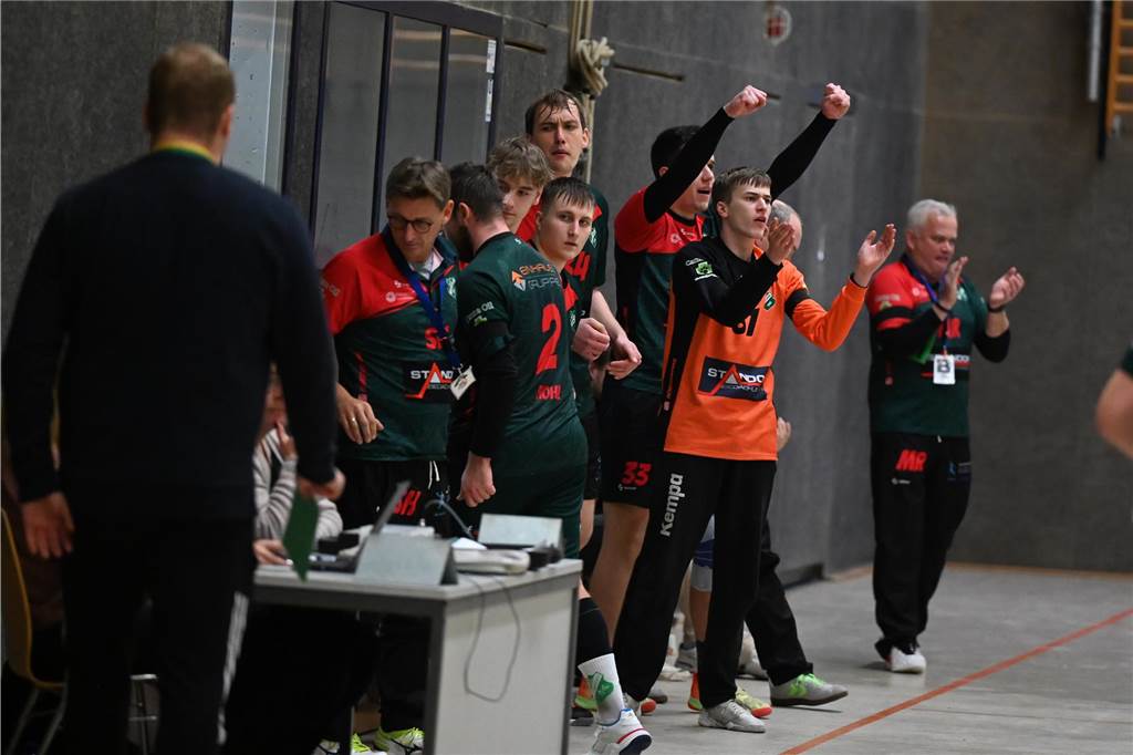 Viele Fotos vom Spiel HC Heeren gegen SGH Unna Massen II.