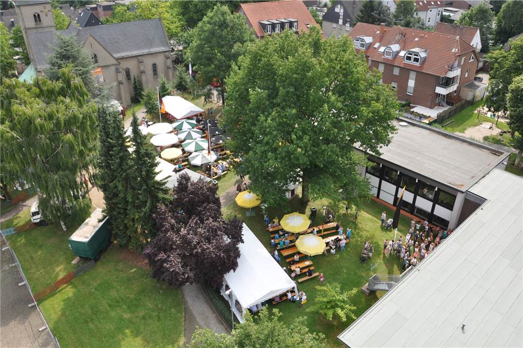 Frohlinde: Ein ruhiger Stadtteil im Grünen ohne eigene Einkaufsmöglichkeiten Viele Freizeitangebote gibt es in Frohlinde nicht. Beim Familienfest der Kolpingsfamilie trifft sich aber das ganze Dorf.