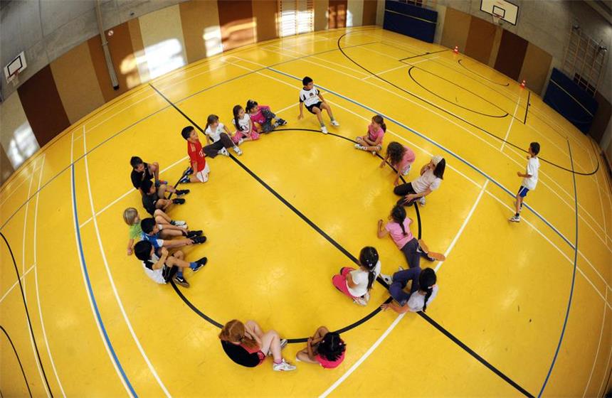 Grundschulen fehlen die Sportlehrer Viele Grundschulleiter in NRW fürchten derzeit, dass der Schulsport demnächst ausfallen muss.