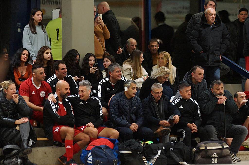 Viele Impressionen vom BKM-Mannesmann-Cup des BSV Heeren. Bei den Alten Herren hat sich der Kamener SC durchgesetzt.