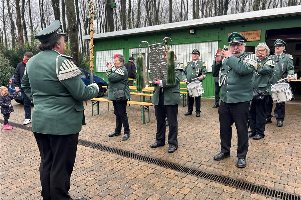 Ein Spielmannszug eines Schützenvereins.
