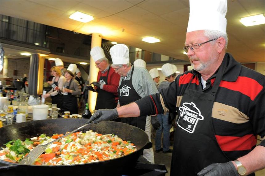 Viele Köche ... hatten Spaß bei Schwerte kocht 2016 in der Rohrmeisterei.
