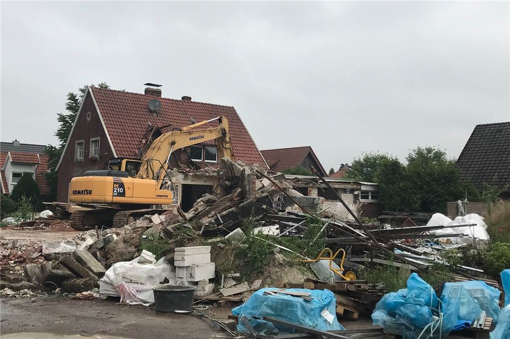 Waldkrone: Ein Stück Heimat ist aus Legden endgültig verschwunden Viele Legdener bedauern den Abriss.