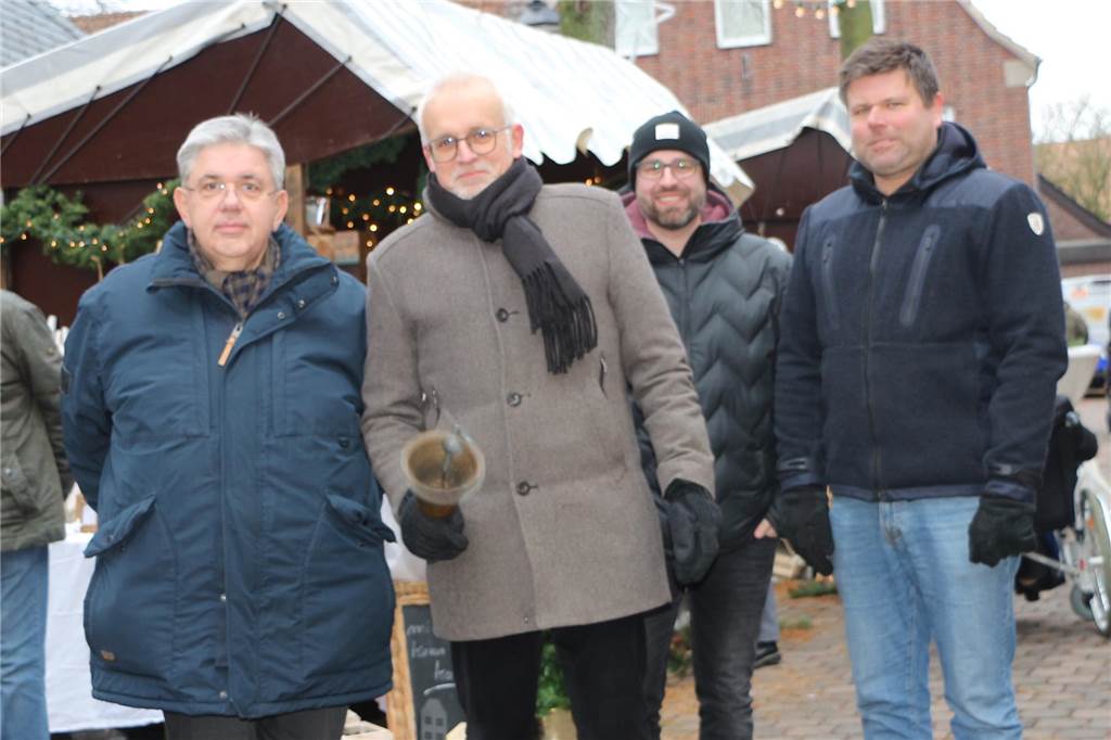 Viele Teilnehmer und Besucher stimmten sich am 1. Dezember passend zum ersten Advent auf die vorweihnachtliche Zeit ein.