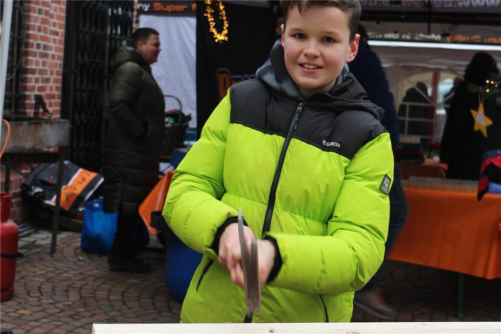 Viele Teilnehmer und Besucher stimmten sich am 1. Dezember passend zum ersten Advent auf die vorweihnachtliche Zeit ein.