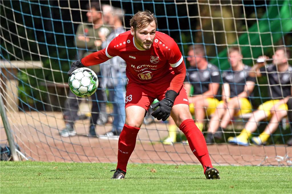 Viele Tore im Duell der Landesligisten: Am Ende muss sich der SV Dorsten-Hardt mit 4:6 geschlagen geben