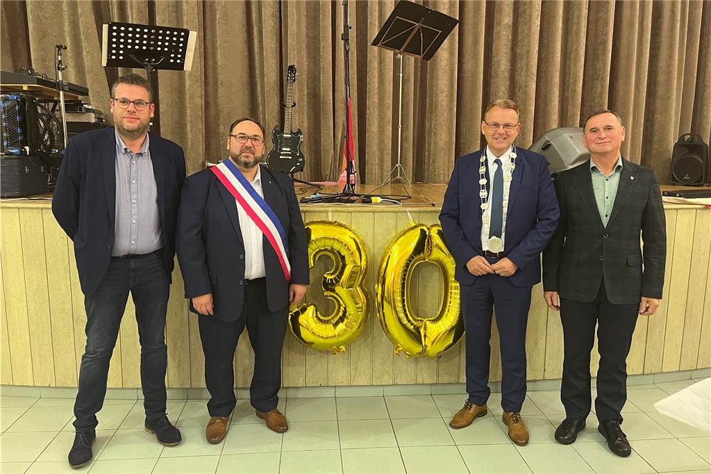Vier Bürgermeister, ein Jubiläum: Julien Léonard, Jérôme Méli, Thomas Orlowski und Boguslaw Kaminski. 