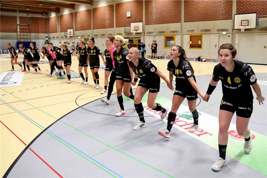 BVB: Eine Spielerin verlässt den Klub im Sommer, vier sollen unbedingt bleiben Vier BVB-Spielerinnen sollen unbedingt gehalten werden - im besten Fall so schnell wie nur möglich.