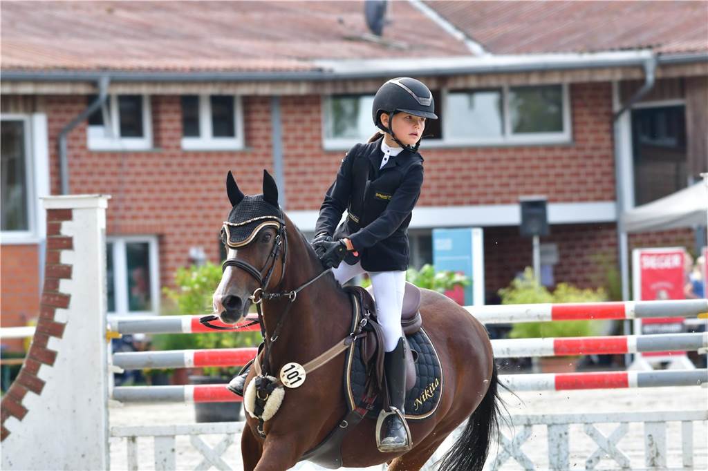 Vier Tage lang fand das Reitturnier des RFV St. Georg Werne in Ehringhausen statt.