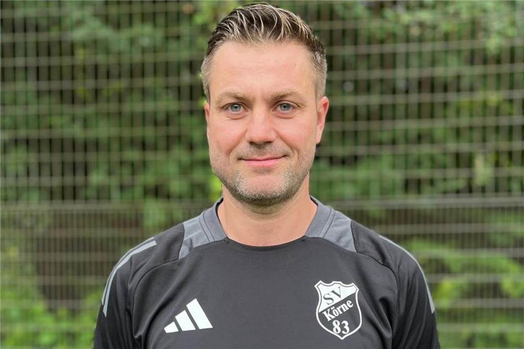 Zwei Platzverweise bei A-Liga Spiel: Unverständnis auf beiden Seiten, Kritik am Schiedsrichter Ein Portraitfoto von Viktor Pusch.