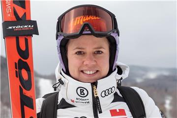 Viktoria Rebensburg fährt beim Riesenslalom in Killington um den Sieg mit. Foto: Johann Groder