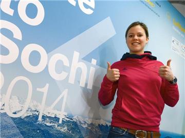Viktoria Rebensburg startet in der Abfahrt. Foto: Arne Dedert
