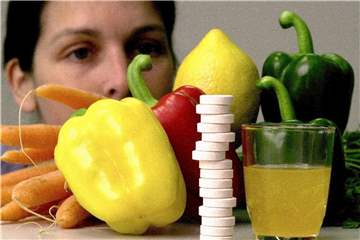 Vitaminreiche Nahrungsmittel tragen mehr zur Gesundheit bei als Vitaminpillen. Foto: Norbert Försterling