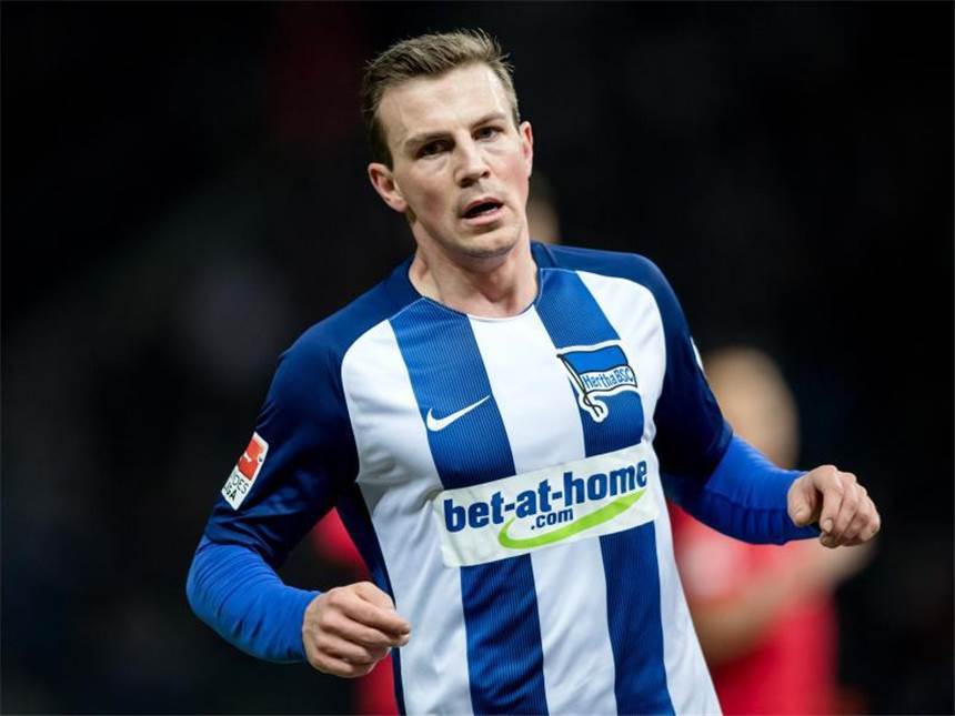 "Kicker": Darida verlängert bei Hertha bis 2021 Vladimir Darida spielt seit 2015 für Hertha BSC. Foto: Thomas Eisenhuth