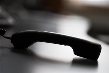 Vodafone-Kunden sollten bei vermeintlichen Kundenumfragen am Telefon misstrauisch sein und nicht ihre Daten herausgeben. Foto: Rolf Vennenbernd