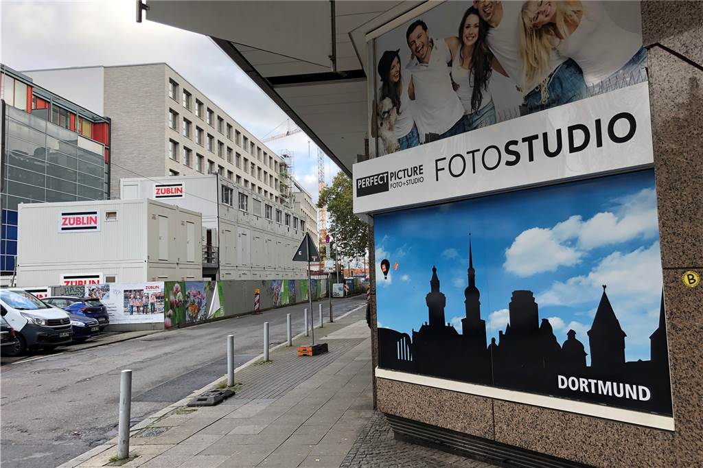 Neues Leben für große City-Immobilie in Dortmund - und eine kühne Idee Völlig neu belebt werden soll die Ecke Kampstraße/Hansastraße in der Dortmunder City. Art-Invest favorisiert hier die Ansiedlung einer attraktiven Gastronomie.
