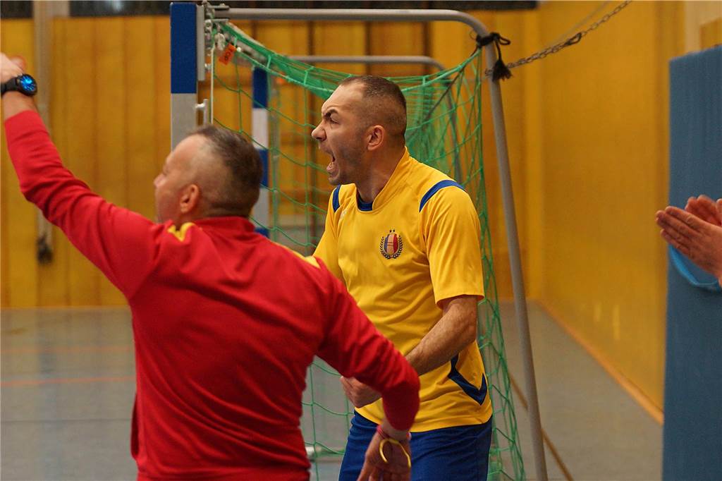 Die Kader für die Hallenstadtmeisterschaft Unna 2024 Völlig unklar ist, mit welcher Formation der FC Romania Unita antreten wird.