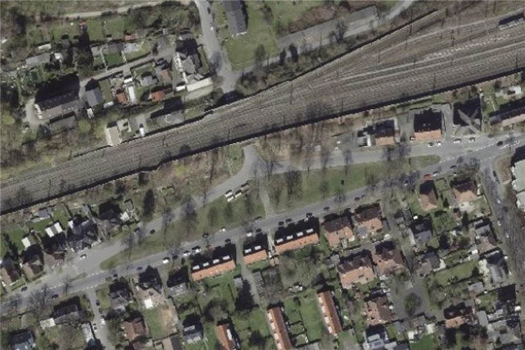 Reaktion auf tödlichen Unfall: Straßensperrung für mehr Sicherheit Voerdestraße und Victorstraße aus der Luft gesehen