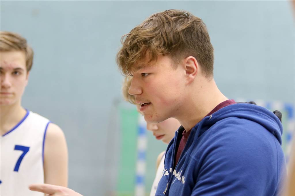 Türchen 18: Wie sich Sebastian Voigt seinen „Last Dance“ bei den LippeBaskets vorstellt Voigt ist auch als Trainer unterwegs - heute in der U18, früher auch mal bei den Damen.