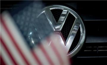 Volkswagen muss wegen des Abgas-Skandals in den USA voraussichtlich bis zu 14,7 Milliarden Dollar für Rückkäufe, Entschädigungen und Strafen ausgeben.