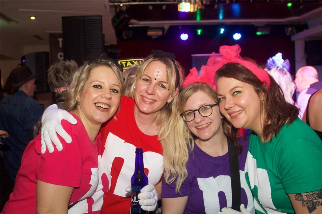 Im Mythos wurde Karneval gefeiert.