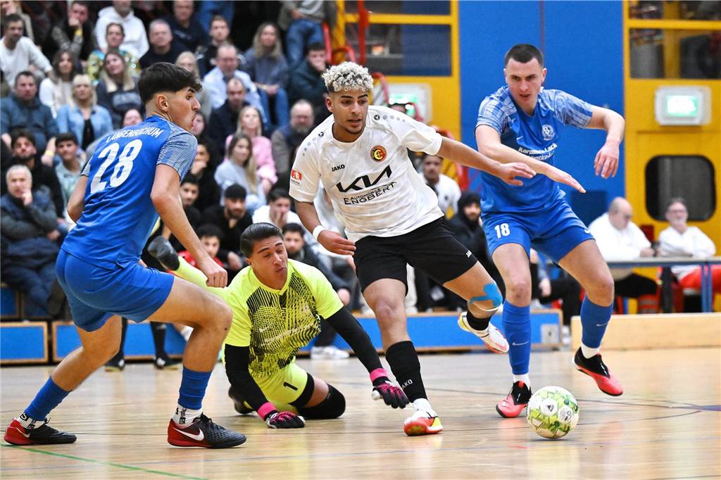 Volles Haus, tolle Spiele, gute Stimmung - was will man mehr? Der Mitternachtscup war erneut ein voller Erfolg.