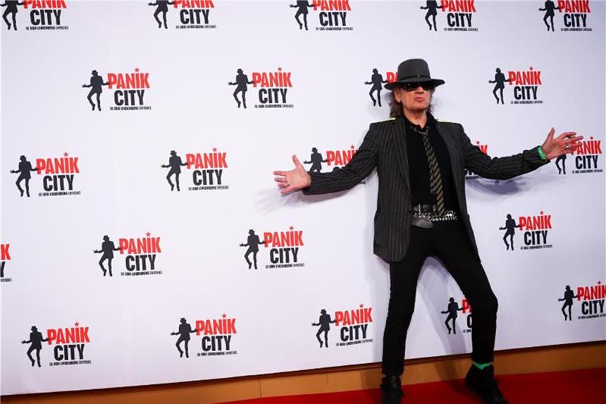 Udo Lindenberg eröffnet „Panik City“ Vom „highligem Geist“ beseelt: Udo Lindenberg. Foto: Christian Charisius