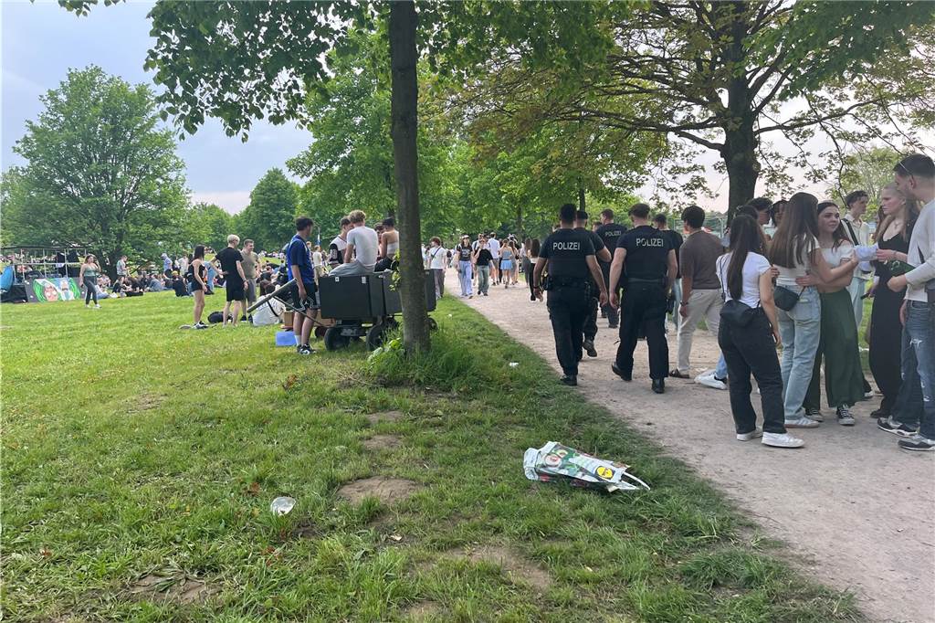 Vom Markplatz über Lakeside Inn und Westuferpark: Am 1. Mai 2024 wurde in Haltern wieder ausgelassen gefeiert.