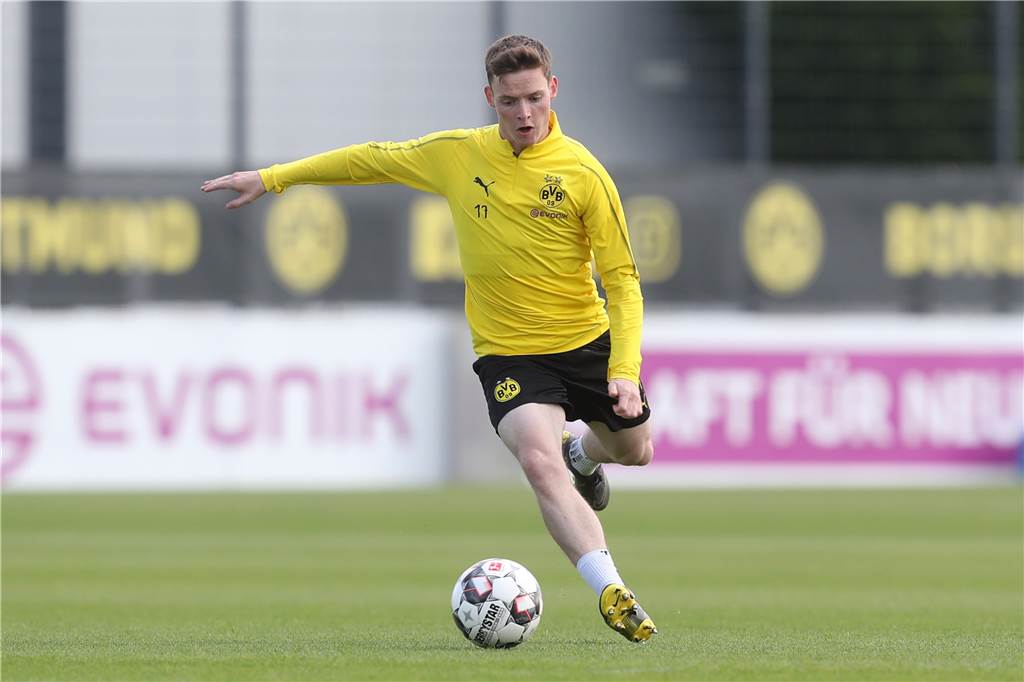 So läuft es bei den Ex-Borussen André Schürrle, Shinji Kagawa, Christian Pulisic und Co. Vom Training beim BVB in die Startelf bei Huesca - es läuft gut für Sergio Goméz.