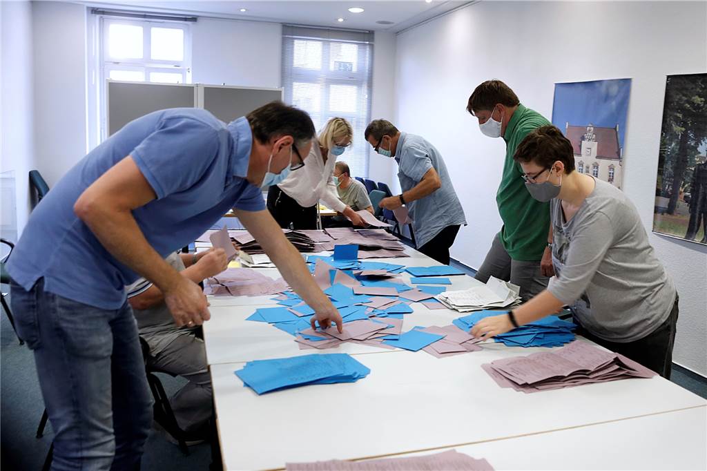 Halterns Parteien am Tag nach der Wahl: Noch sind viele Fragen offen Von 32.398 Wahlberechtigten sind 62,58 Prozent tatsächlich wählen gegangen.